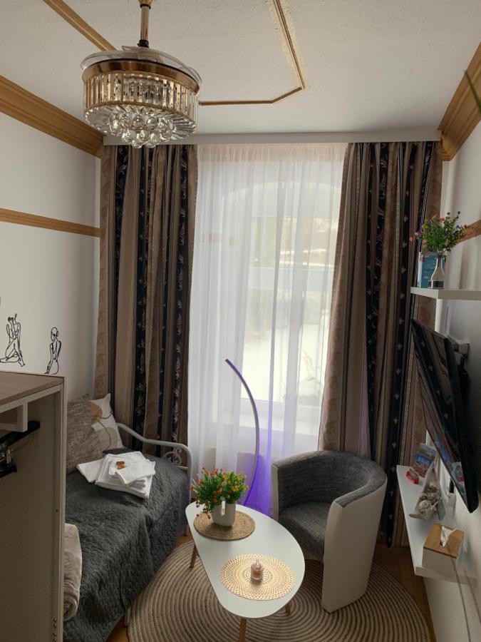 Best-Preis Fewo Rathausblick 2 - Zentrale Lage In Wittenberge - 2 Personen - Einzelzimmer - Vollausstattung - Wlan / Prime & Self-Check-In エクステリア 写真